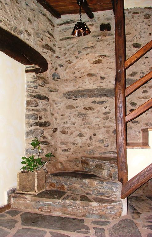 Los Balcones Del Rio Robledillo De Gata Phòng bức ảnh